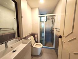 Stratford Court (D16), Condominium #615151331